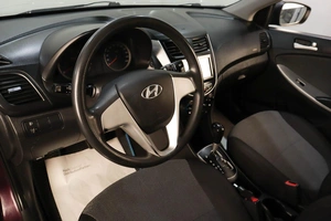 Седан Hyundai Solaris 2012 года, 829000 рублей, Челябинск