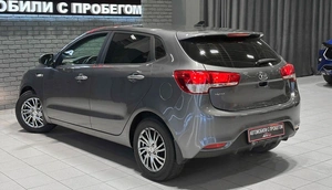 Хетчбэк Kia Rio 2017 года, 1287000 рублей, Красноярск