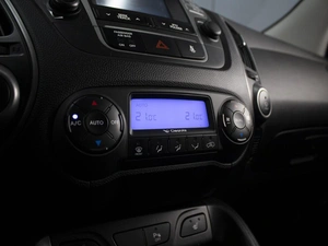 Внедорожник Hyundai ix35 2014 года, 1640000 рублей, Омск
