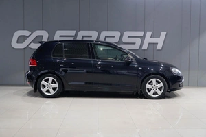 Хетчбэк Volkswagen Golf 2012 года, 899000 рублей, Петрозаводск