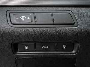 Седан Hyundai Sonata 2018 года, 1999000 рублей, Кирилловка