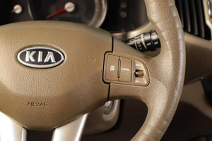 Внедорожник Kia Sportage 2011 года, 1359000 рублей, Тюмень