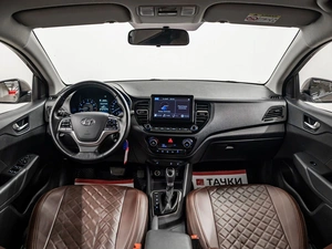 Седан Hyundai Solaris 2022 года, 1590000 рублей, Красноярск