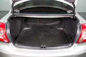 Седан Toyota Avensis 2007 года, 1169000 рублей, Сургут