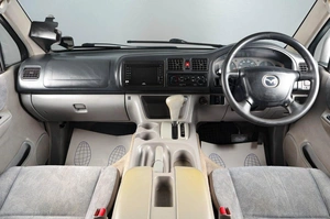Минивэн Mazda Bongo Friendee 2001 года, 549000 рублей, Тюмень
