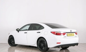 Седан Lexus ES 2015 года, 2099000 рублей, Красноярск