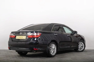 Седан Toyota Camry 2015 года, 2189000 рублей, Томск
