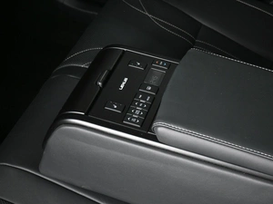 Седан Lexus ES 2021 года, 5375000 рублей, Аксай