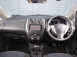 Хетчбэк Nissan Note 2016 года, 1080000 рублей, Омск