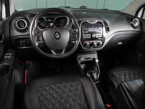 Внедорожник Renault Kaptur 2018 года, 1399000 рублей, Воронеж