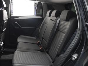 Внедорожник Volkswagen Tiguan 2020 года, 2600000 рублей, Омск