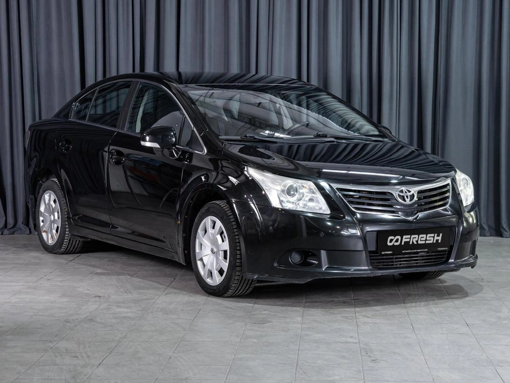 Седан Toyota Avensis 2010 года, 980000 рублей, Волгоград