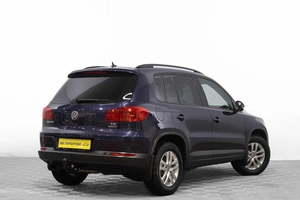 Внедорожник Volkswagen Tiguan 2011 года, 1239000 рублей, Барнаул