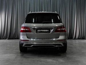 Внедорожник Mercedes-benz M-класс 2012 года, 2599000 рублей, Тюмень