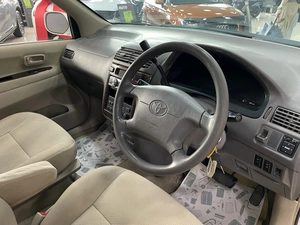 Минивэн Toyota Ipsum 1999 года, 687000 рублей, Солонцы