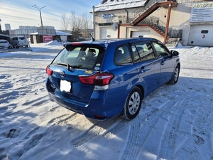 Универсал Toyota Corolla Fielder 2015 года, 1000000 рублей, Красноярск