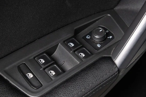 Внедорожник Volkswagen Tiguan 2018 года, 2899000 рублей, Оренбург