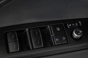 Седан Toyota Camry 2021 года, 2999000 рублей, Кемерово