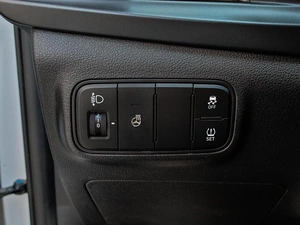 Внедорожник Hyundai Bayon 2023 года, 2250000 рублей, Краснодар