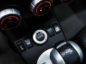 Внедорожник Nissan X-Trail 2010 года, 1149000 рублей, Красноярск