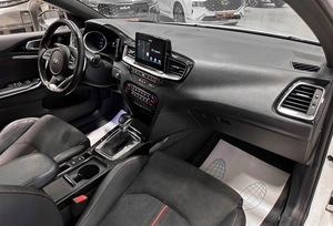 Универсал Kia ProCeed 2019 года, 1930000 рублей, Красноярск
