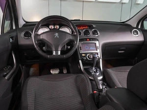 Хетчбэк Peugeot 308 2012 года, 649000 рублей, Воронеж