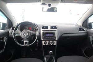 Седан Volkswagen Polo 2013 года, 1050000 рублей, Орёл