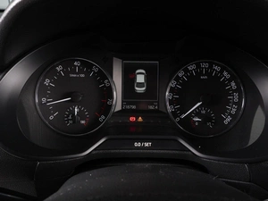 Лифтбек Skoda Octavia 2015 года, 1599000 рублей, Красный Пахарь