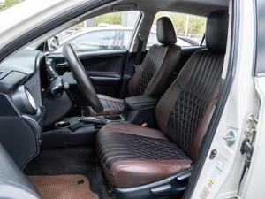 Внедорожник Toyota RAV4 2015 года, 1799000 рублей, Волгоград
