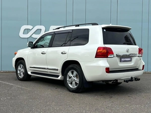Внедорожник Toyota Land Cruiser 2013 года, 4299000 рублей, Ижевск