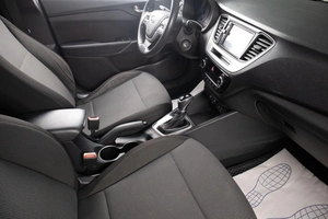Седан Hyundai Solaris 2018 года, 1319000 рублей, Оренбург