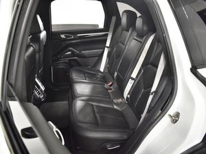 Внедорожник Porsche Cayenne 2012 года, 2129900 рублей, Казань