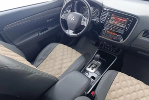 Внедорожник Mitsubishi Outlander 2019 года, 2650000 рублей, Красноярск