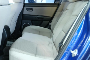 Седан Mazda 3 2008 года, 649000 рублей, Омск
