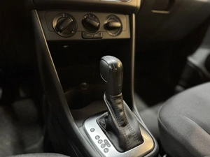 Седан Volkswagen Polo 2015 года, 797000 рублей, Красноярск