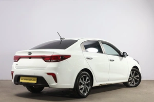 Седан Kia Rio 2020 года, 1299000 рублей, Новосибирск