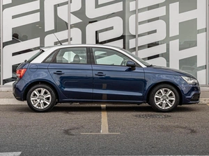 Хетчбэк Audi A1 2012 года, 998000 рублей, Краснодар