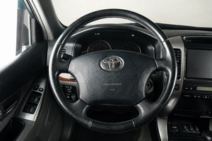 Внедорожник Toyota Land Cruiser Prado 2007 года, 2079000 рублей, Челябинск