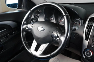 Хетчбэк Kia Ceed 2010 года, 649000 рублей, Тюмень
