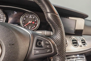 Седан Mercedes-benz E-класс 2016 года, 2629000 рублей, Челябинск