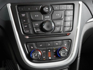 Внедорожник Opel Mokka 2012 года, 859000 рублей, Воронеж