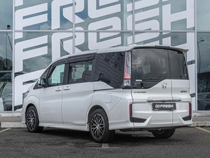 Минивэн Honda Stepwgn 2018 года, 2130000 рублей, Краснодар