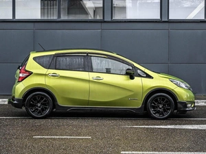 Хетчбэк Nissan Note 2018 года, 1399000 рублей, Кирилловка