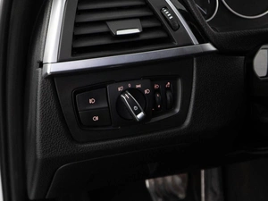 Седан BMW 3 серия 2018 года, 1849999 рублей, Москва