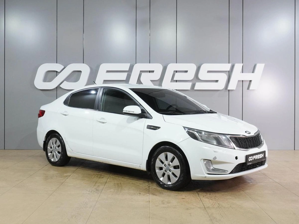 Седан Kia Rio 2014 года, 699000 рублей, Воронеж
