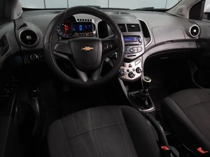 Седан Chevrolet Aveo 2012 года, 629000 рублей, Воронеж