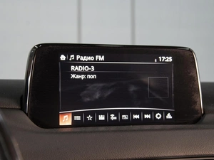 Внедорожник Mazda CX-5 2018 года, 2700000 рублей, Омск