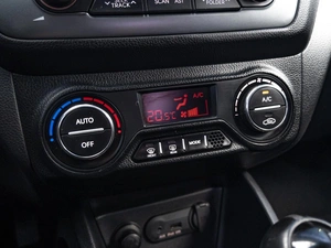 Седан Kia Rio 2014 года, 1059000 рублей, Краснодар
