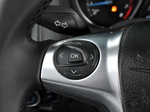 Хетчбэк Ford Focus 2011 года, 769000 рублей, Воронеж