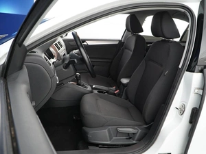 Седан Volkswagen Jetta 2017 года, 1347055 рублей, Москва